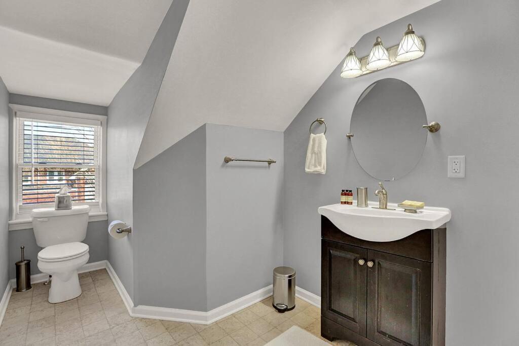 Suites On Seneca - Gorgeous One Bedroom Apartment Harrisburg Esterno foto